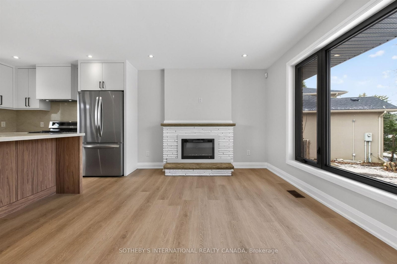 33 Lancer Drive - Photo 5