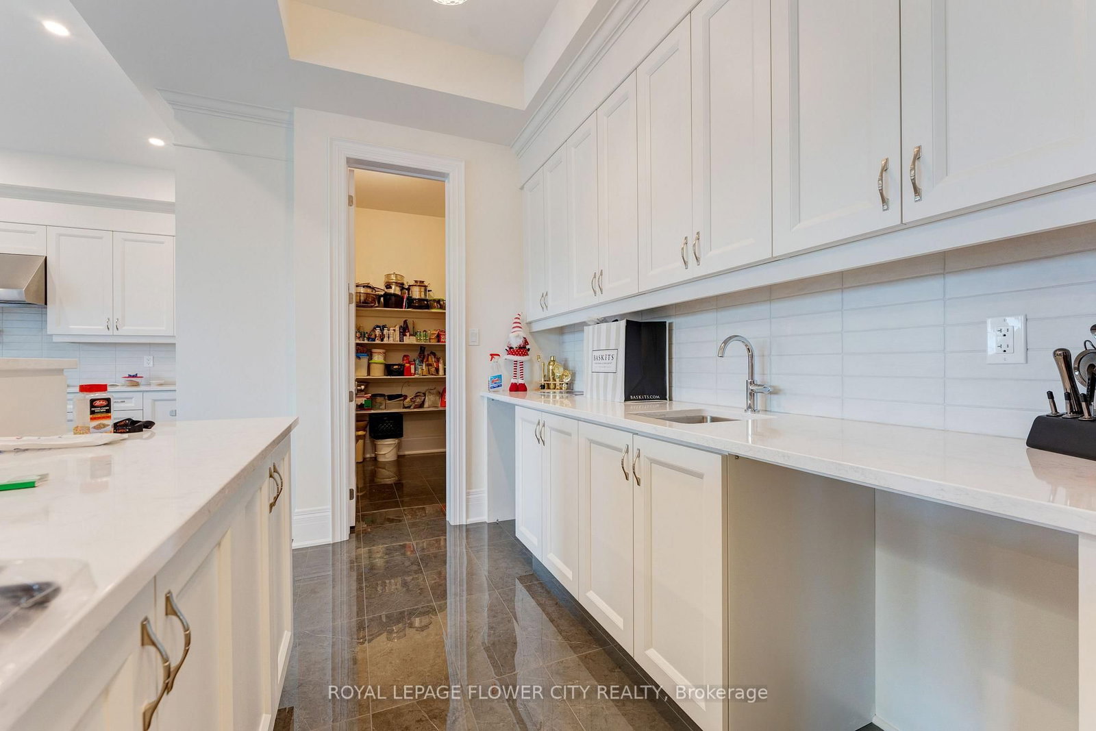 20 Seraville Street - Photo 10