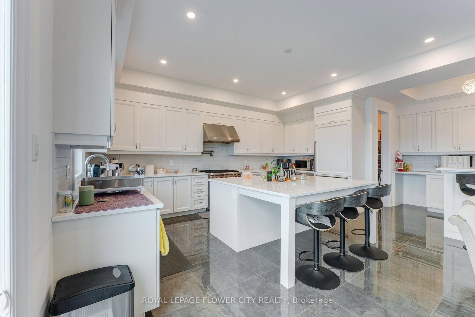 20 Seraville Street - Photo 14
