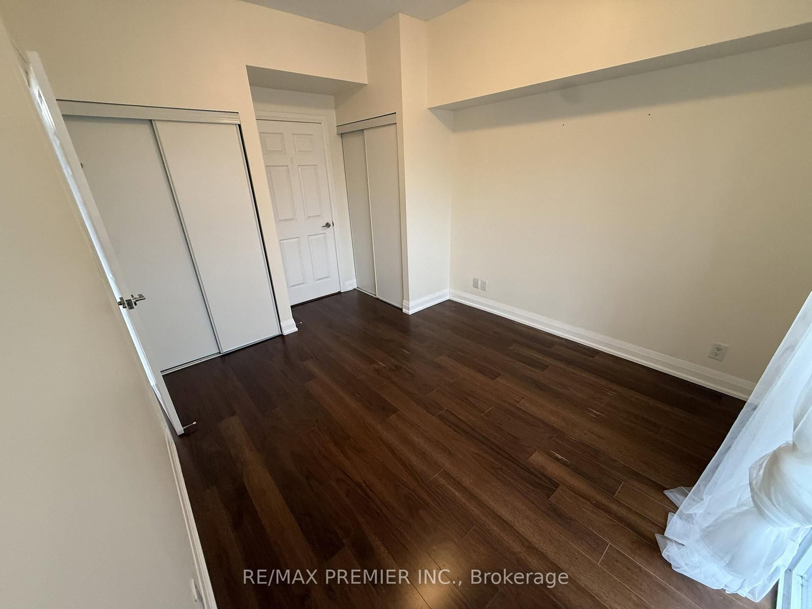 83 Woodbridge Avenue, Unit 406 - Photo 9