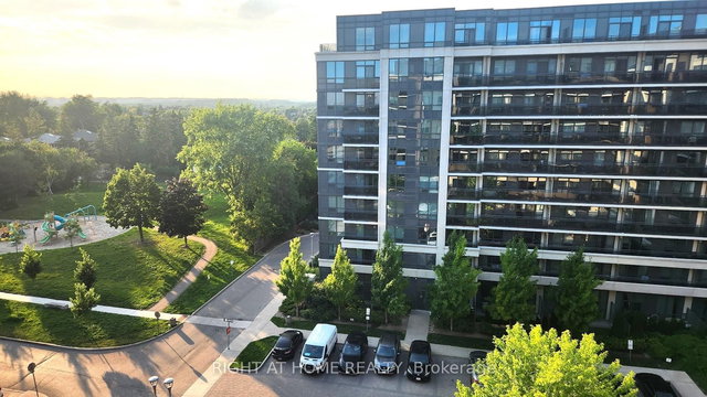 915 - 372 Highway 7 Street E