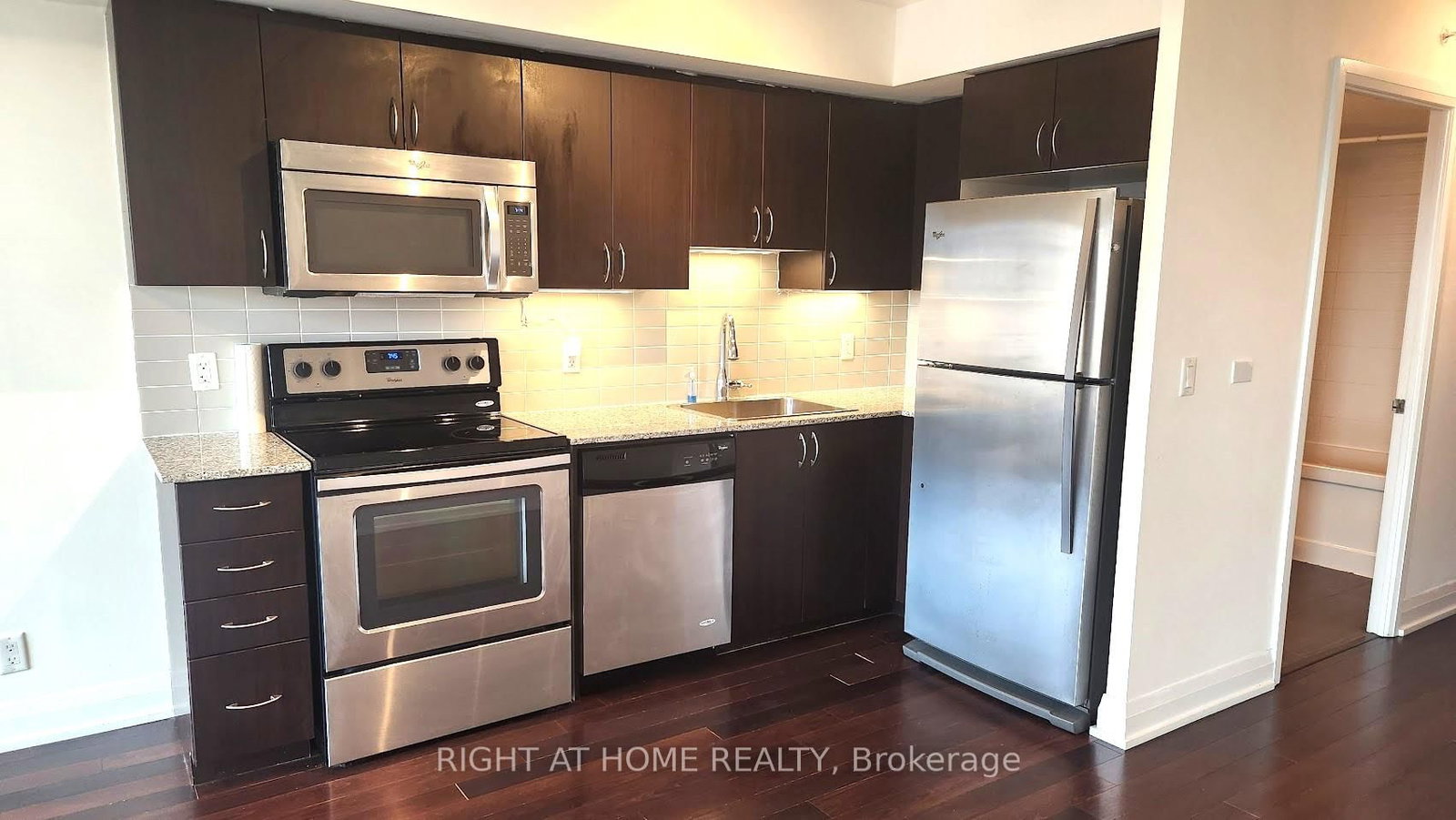 372 Highway 7 Street E, Unit 915 - Photo 5