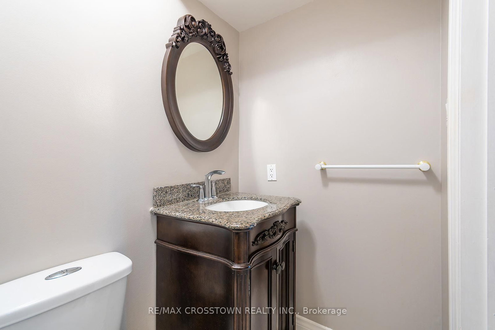 Detached House for sale at 119 Fieldgate Drive, Vaughan, Ontario, L6A 1K5 - Maple - MLS: N13004776