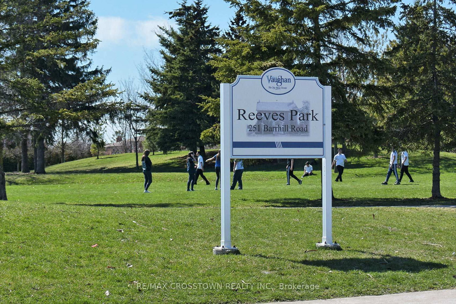 Detached House for sale at 119 Fieldgate Drive, Vaughan, Ontario, L6A 1K5 - Maple - MLS: N13004776