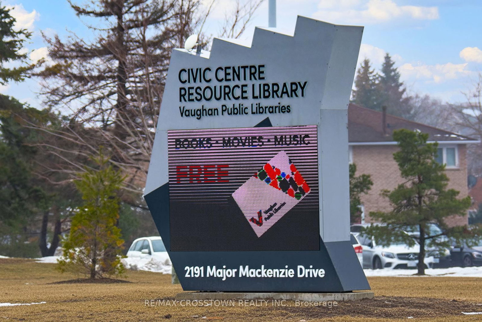 Detached House for sale at 119 Fieldgate Drive, Vaughan, Ontario, L6A 1K5 - Maple - MLS: N13004776