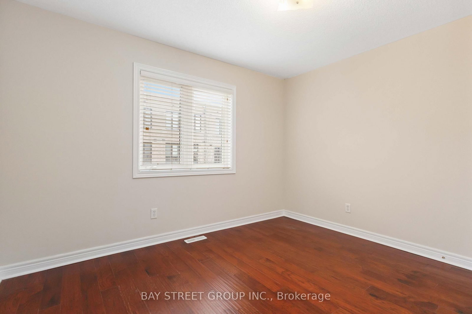 Townhouse for sale at 25 Maple Ridge Crescent, Markham, Ontario, L6E 1V3 - Greensborough - MLS: N13004972