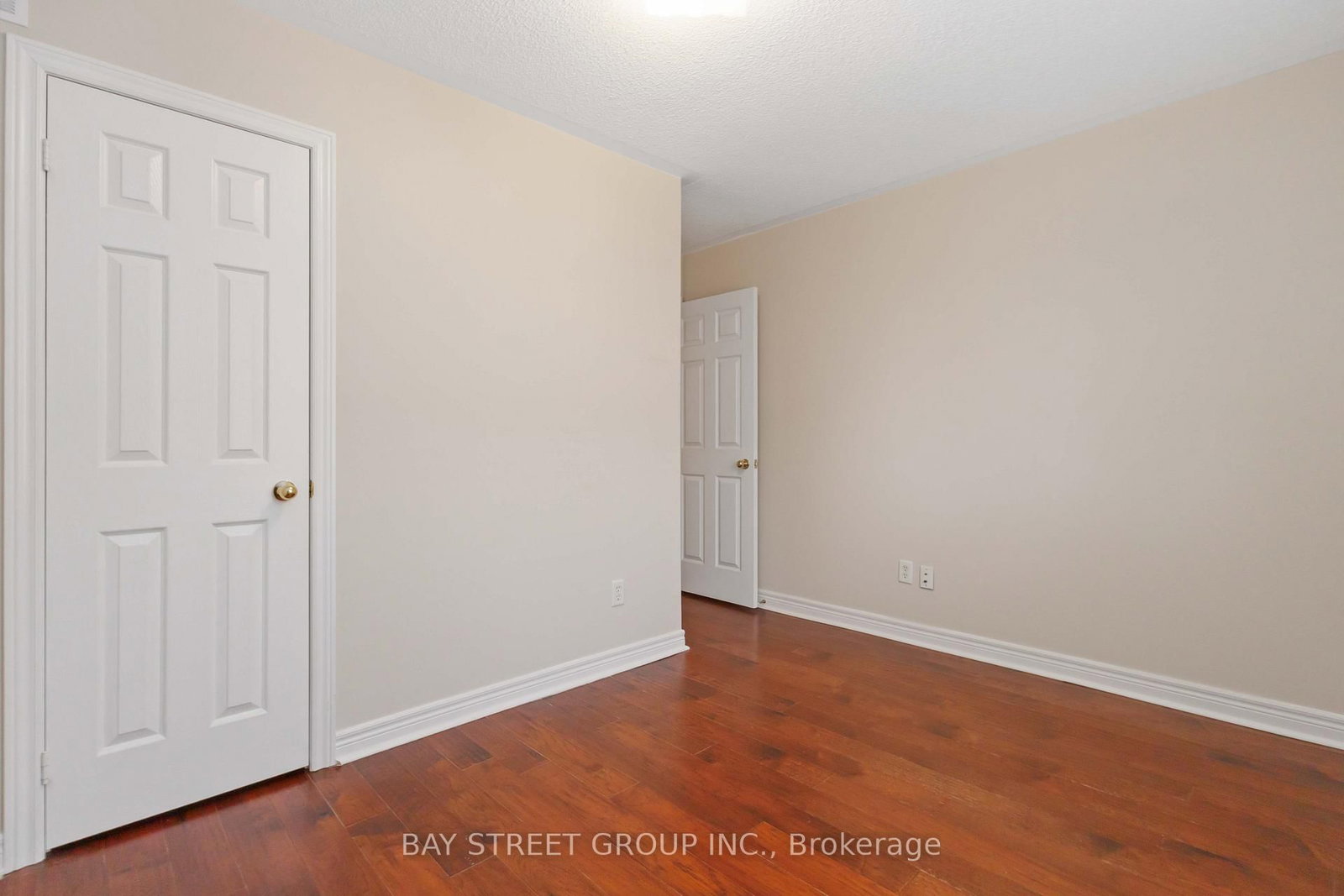 Townhouse for sale at 25 Maple Ridge Crescent, Markham, Ontario, L6E 1V3 - Greensborough - MLS: N13004972