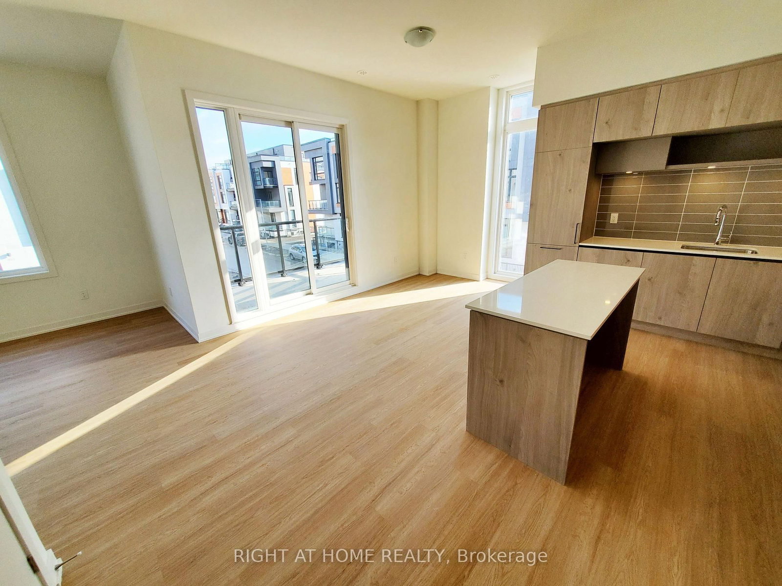 15 David Eyer Road, Unit 1411 - Photo 10