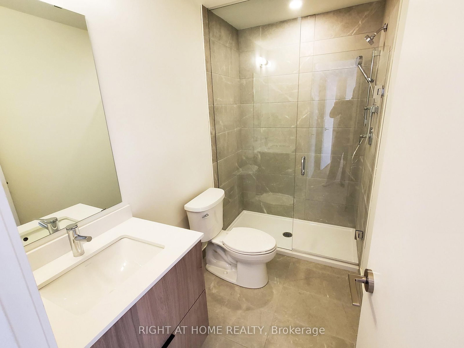 15 David Eyer Road, Unit 1411 - Photo 19