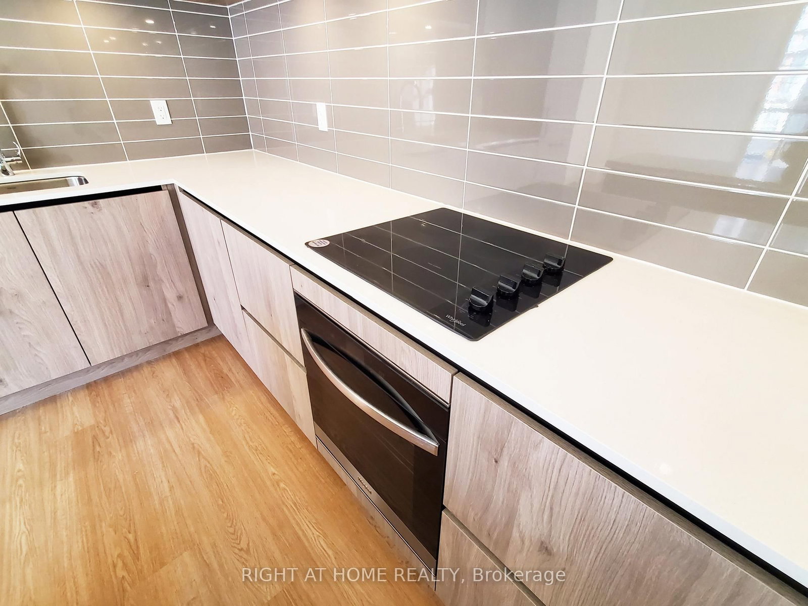 15 David Eyer Road, Unit 1411 - Photo 7