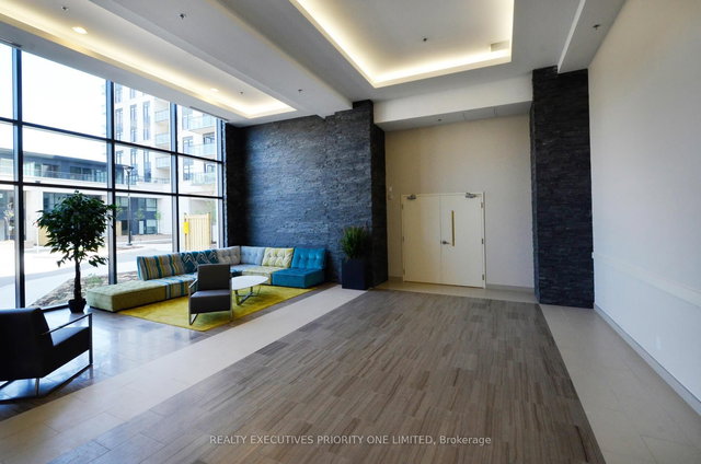 511 - 24 Woodstream Boulevard