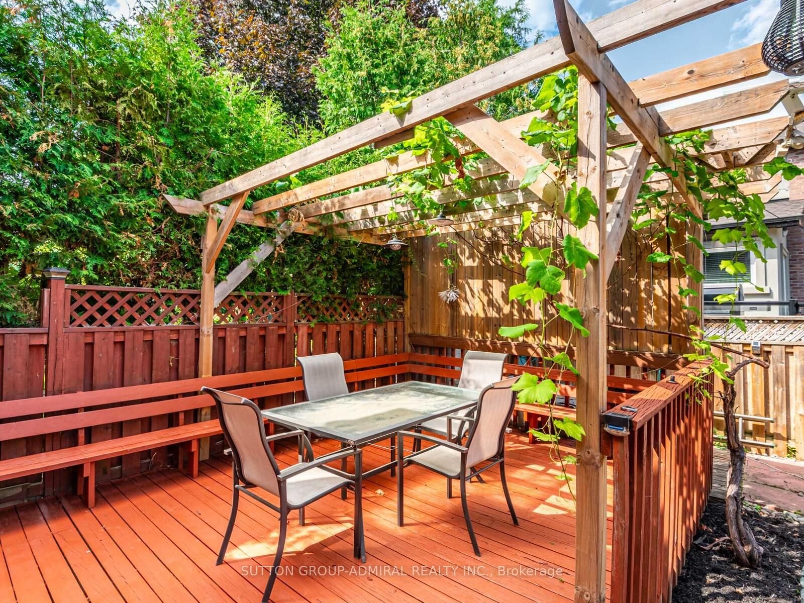 Detached House for sale at 98 Rosedale Heights Drive, Vaughan, Ontario, L4J 4V7 - Uplands - MLS: N13005116