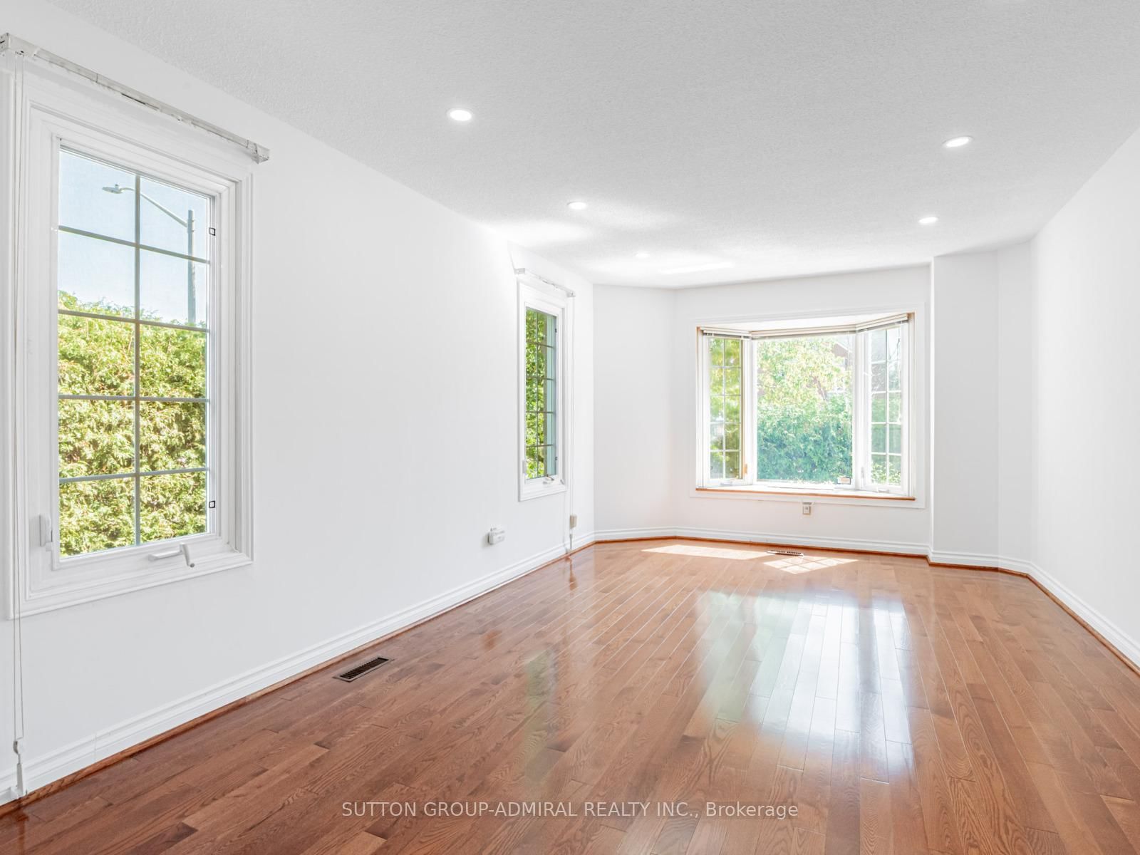 Detached House for sale at 98 Rosedale Heights Drive, Vaughan, Ontario, L4J 4V7 - Uplands - MLS: N13005116