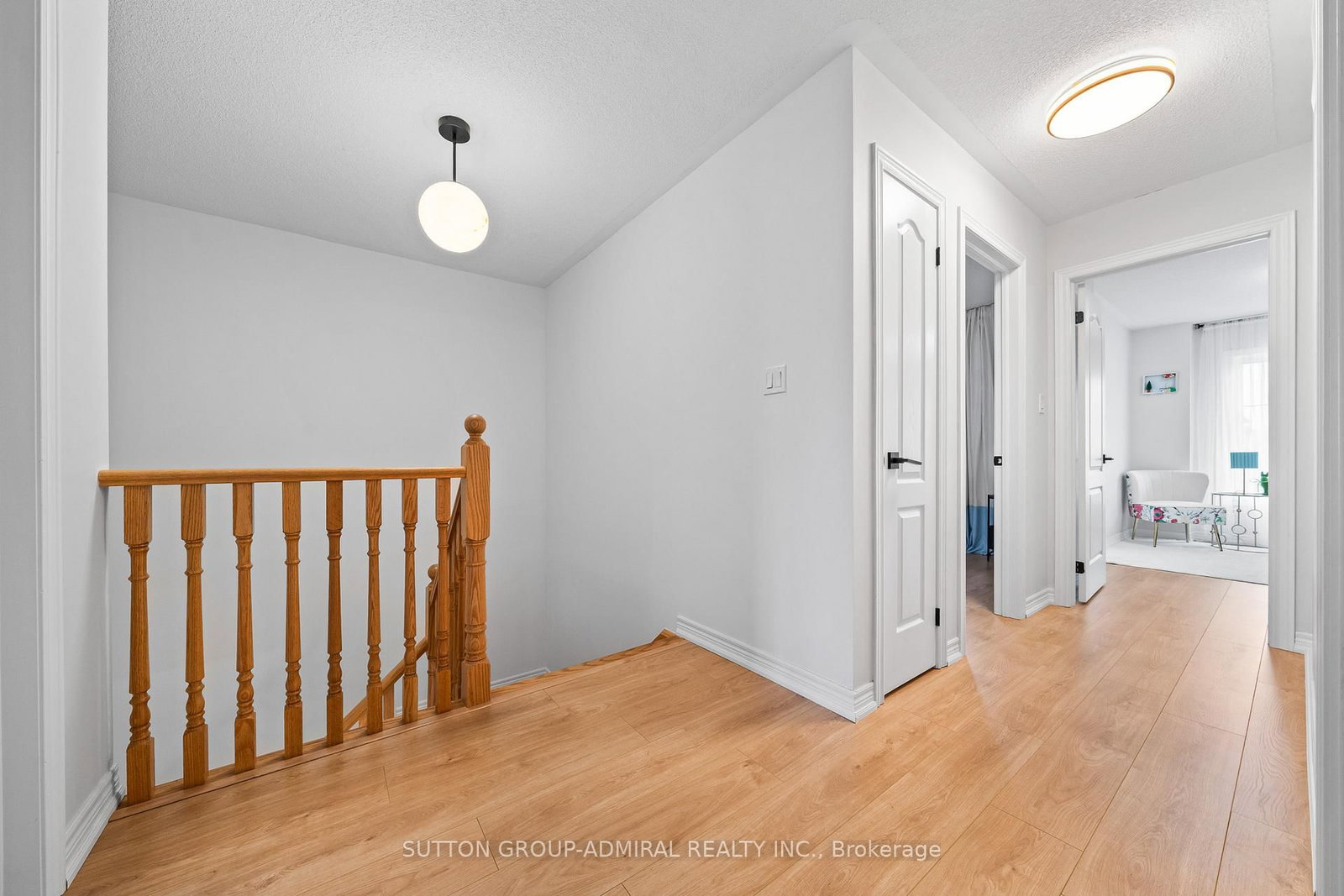 Townhouse for sale at 23 Greenwood Drive, Essa, Ontario, L3W 0N5 - Angus - MLS: N13005140