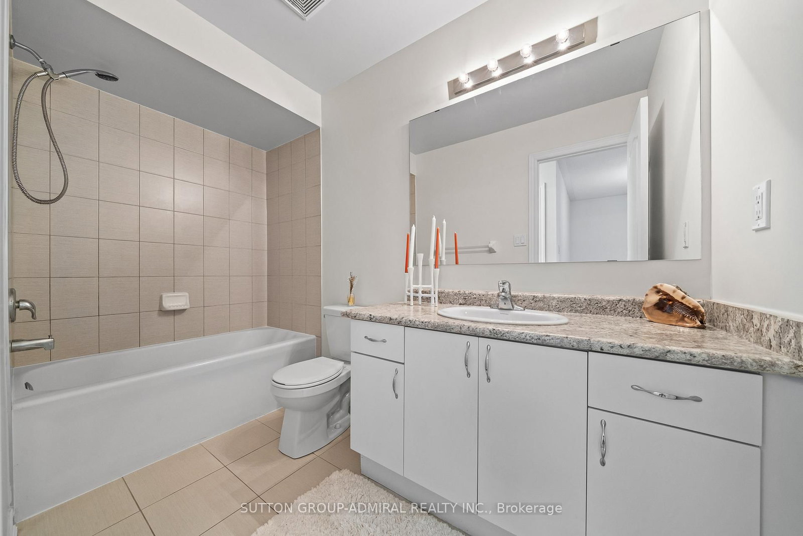 Townhouse for sale at 23 Greenwood Drive, Essa, Ontario, L3W 0N5 - Angus - MLS: N13005140