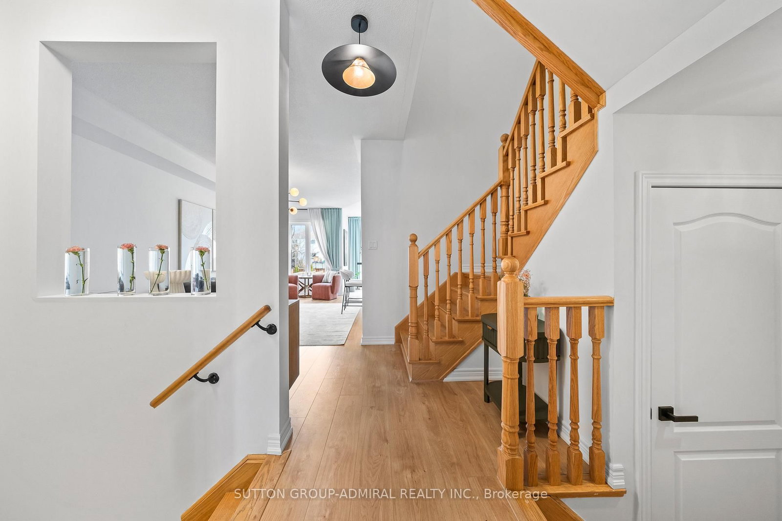 Townhouse for sale at 23 Greenwood Drive, Essa, Ontario, L3W 0N5 - Angus - MLS: N13005140