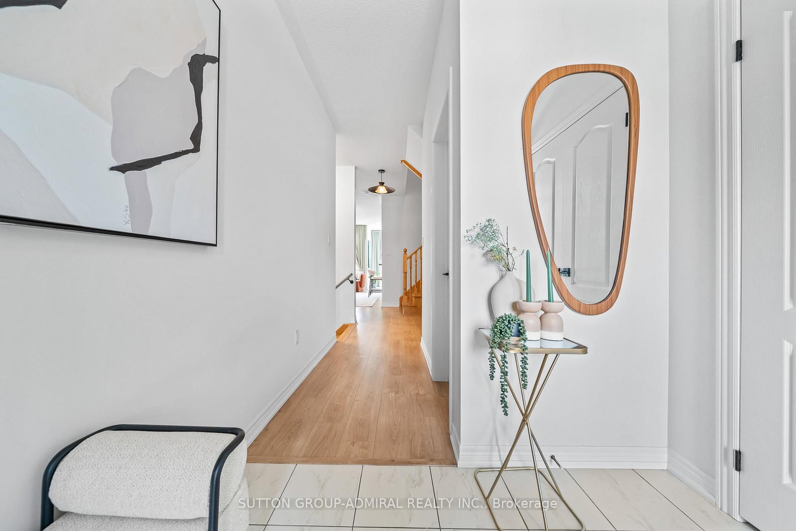 Townhouse for sale at 23 Greenwood Drive, Essa, Ontario, L3W 0N5 - Angus - MLS: N13005140