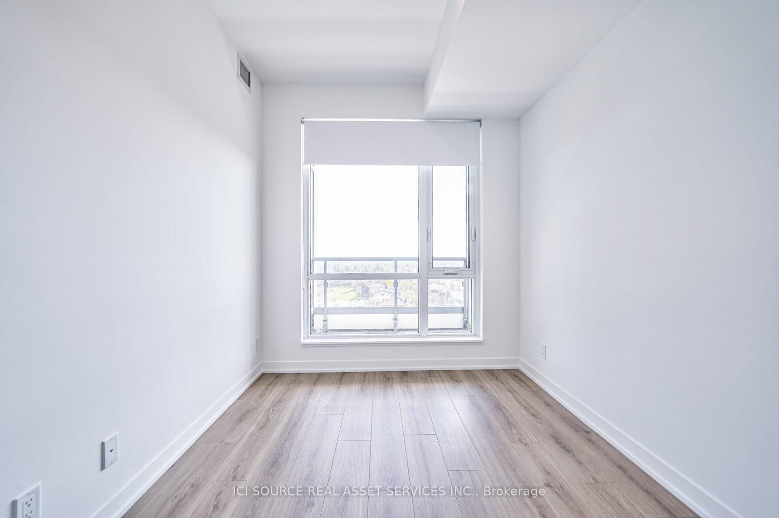 7950 Bathurst Street, Unit 1208 - Photo 23