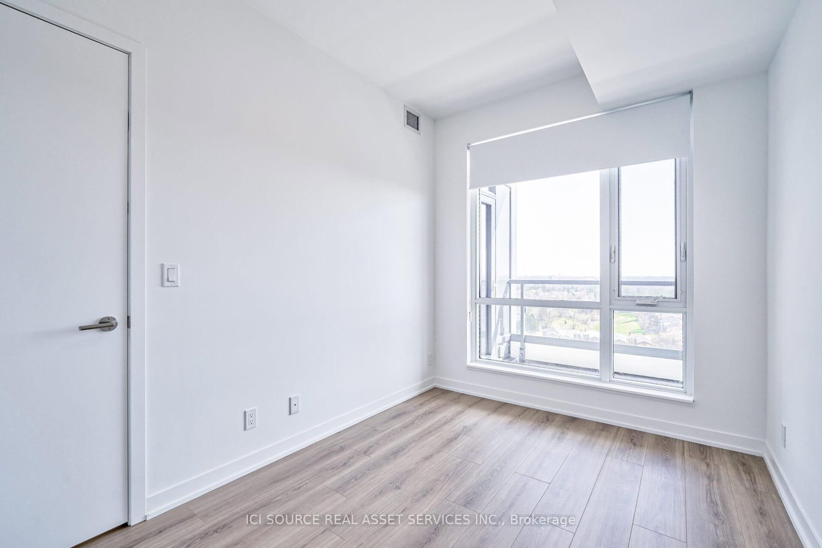 7950 Bathurst Street, Unit 1208 - Photo 24
