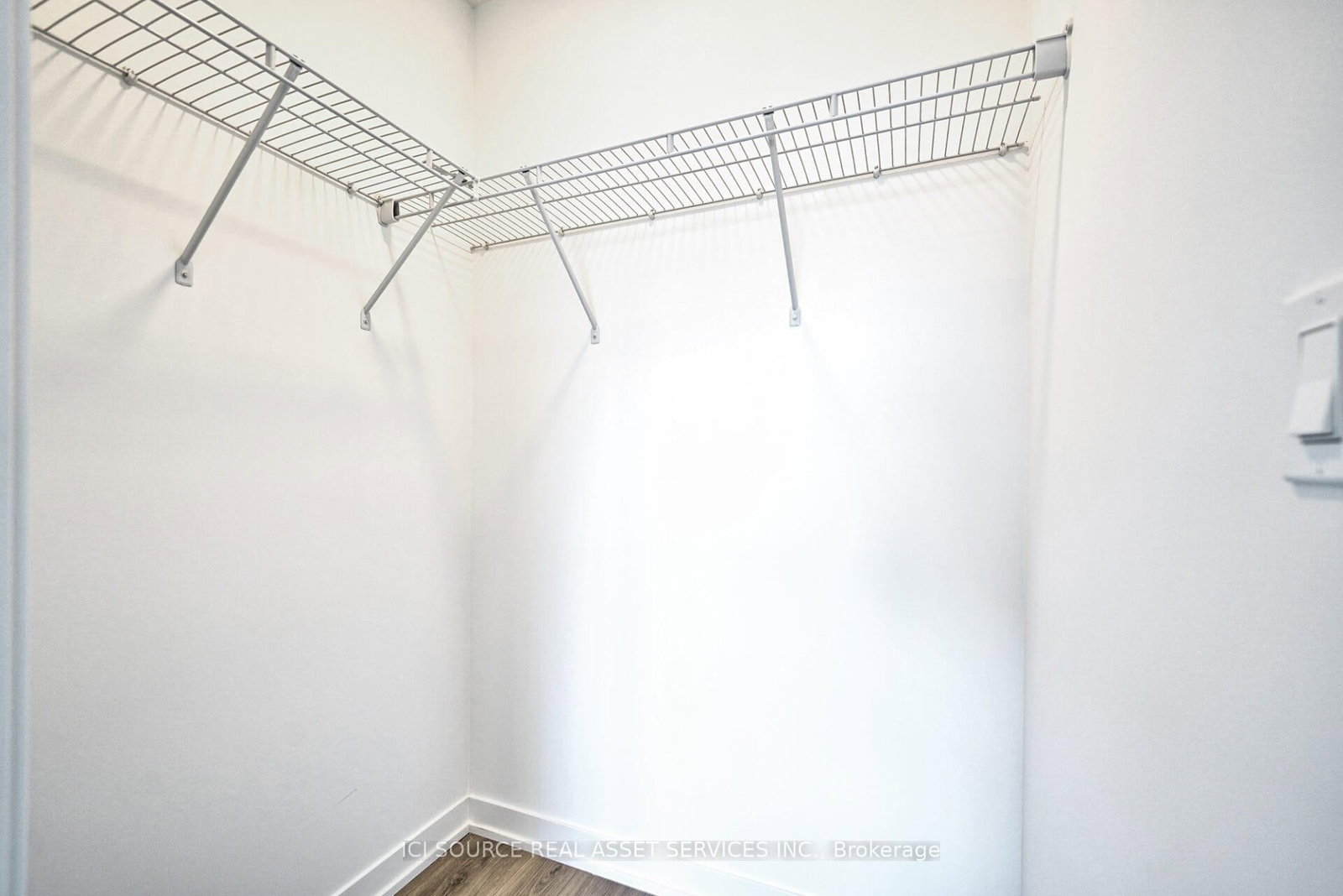 7950 Bathurst Street, Unit 1208 - Photo 26