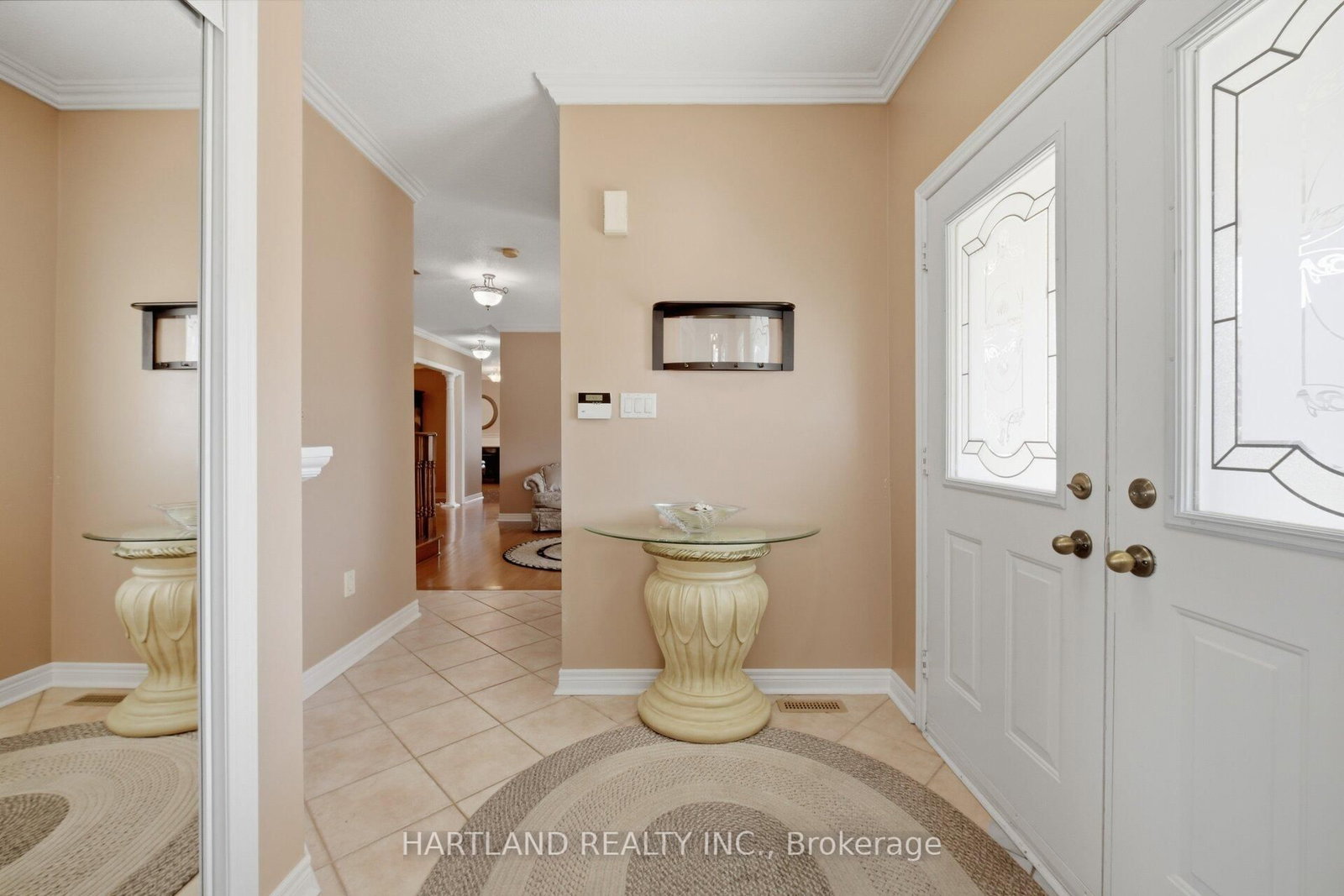 Detached House for sale at 8 Westchester Crescent, Markham, Ontario, L6C 2X3 - Berczy - MLS: N13005152