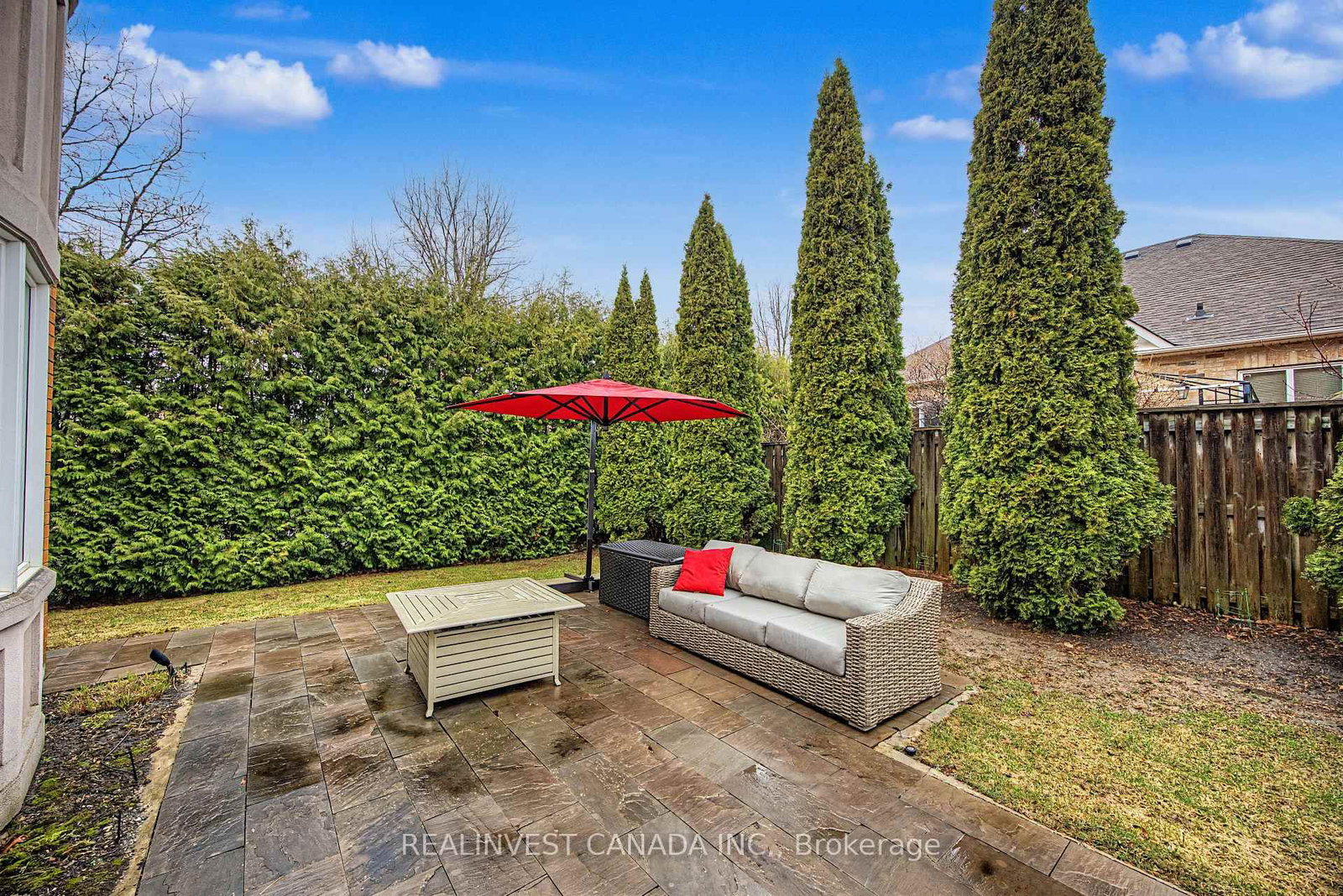 Detached House for sale at 84 Worthington Avenue, Richmond Hill, Ontario, L4E 3X1 - Oak Ridges Lake Wilcox - MLS: N13005222