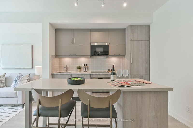 616 - 8119 Birchmount Rd, Markham, L6G 0H5 | Image 2