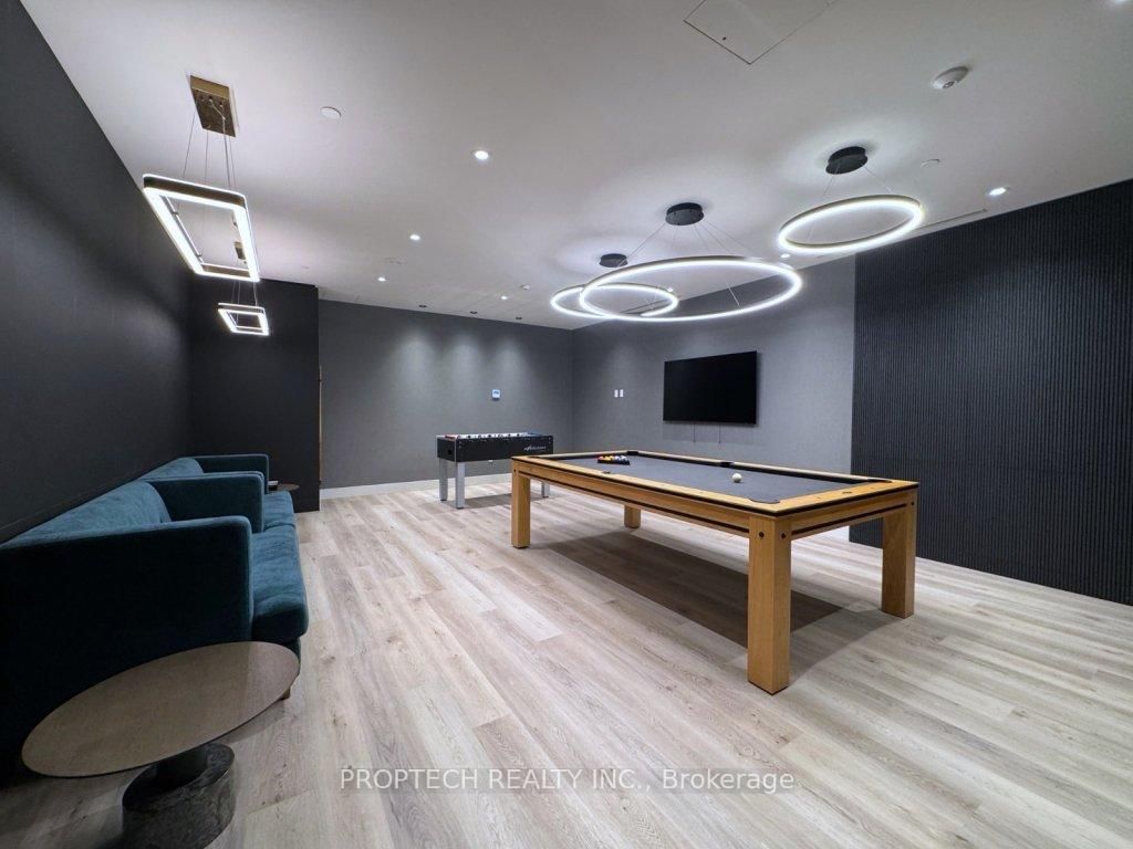 50 Upper Mall Way, Unit 628 - Photo 31