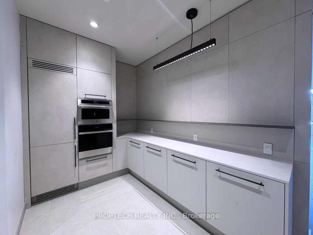 50 Upper Mall Way, Unit 628 - Photo 32