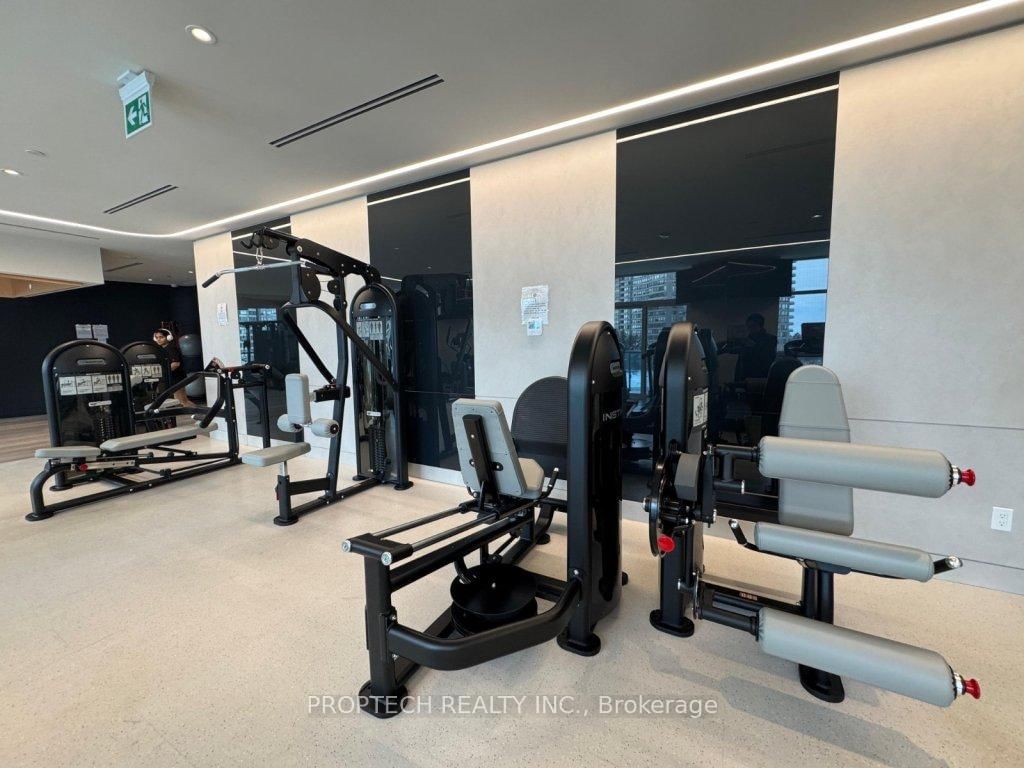 50 Upper Mall Way, Unit 628 - Photo 37