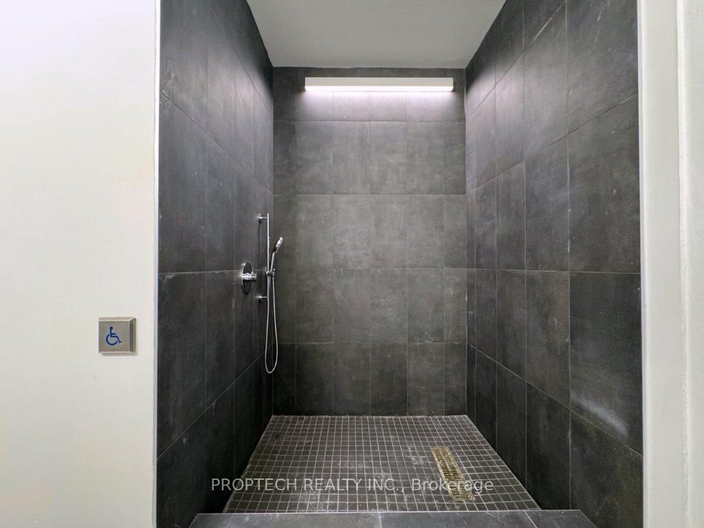 50 Upper Mall Way, Unit 628 - Photo 44