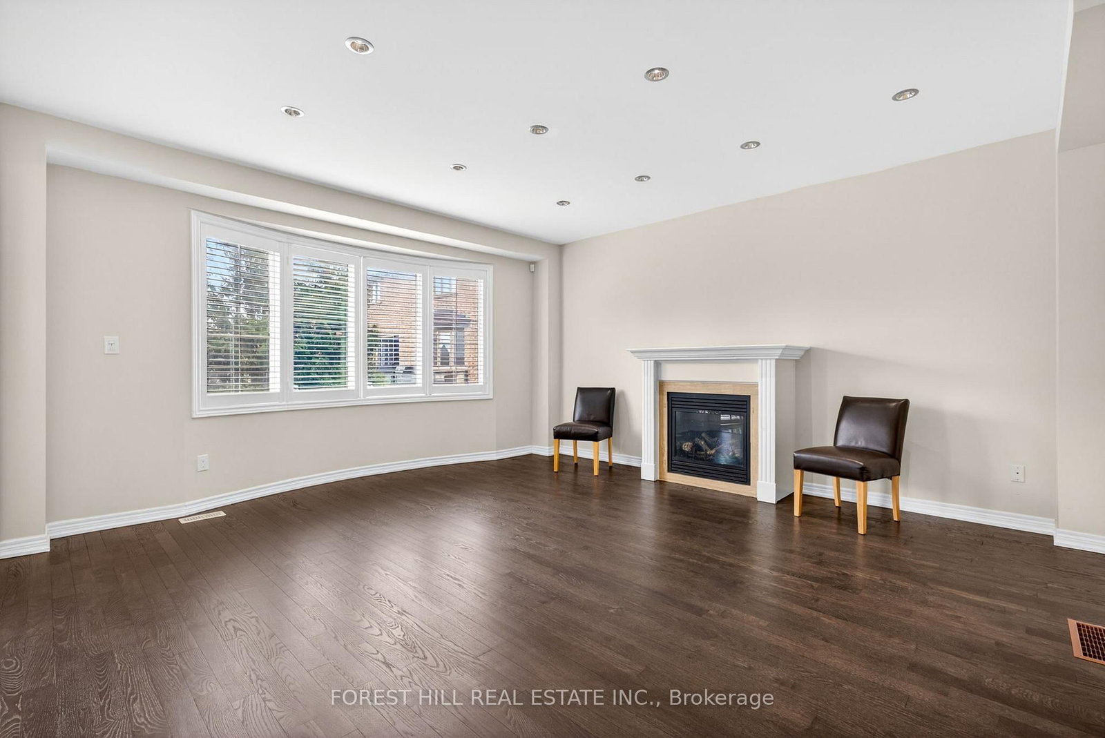 Detached House for sale at 107 Rumsey Road, Vaughan, Ontario, L6A 4L8 - Patterson - MLS: N13005590