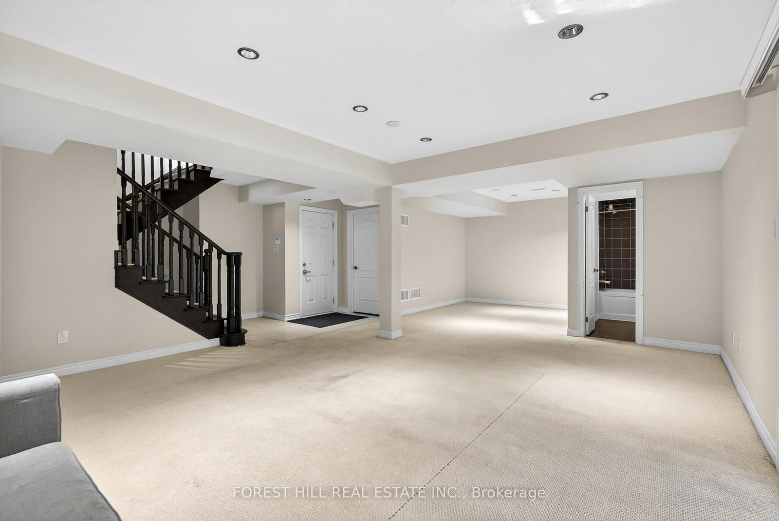 Detached House for sale at 107 Rumsey Road, Vaughan, Ontario, L6A 4L8 - Patterson - MLS: N13005590