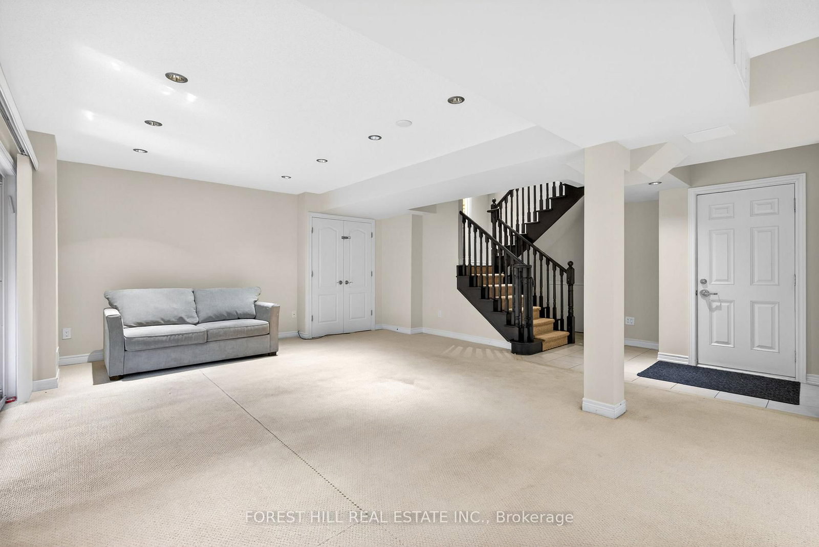 Detached House for sale at 107 Rumsey Road, Vaughan, Ontario, L6A 4L8 - Patterson - MLS: N13005590