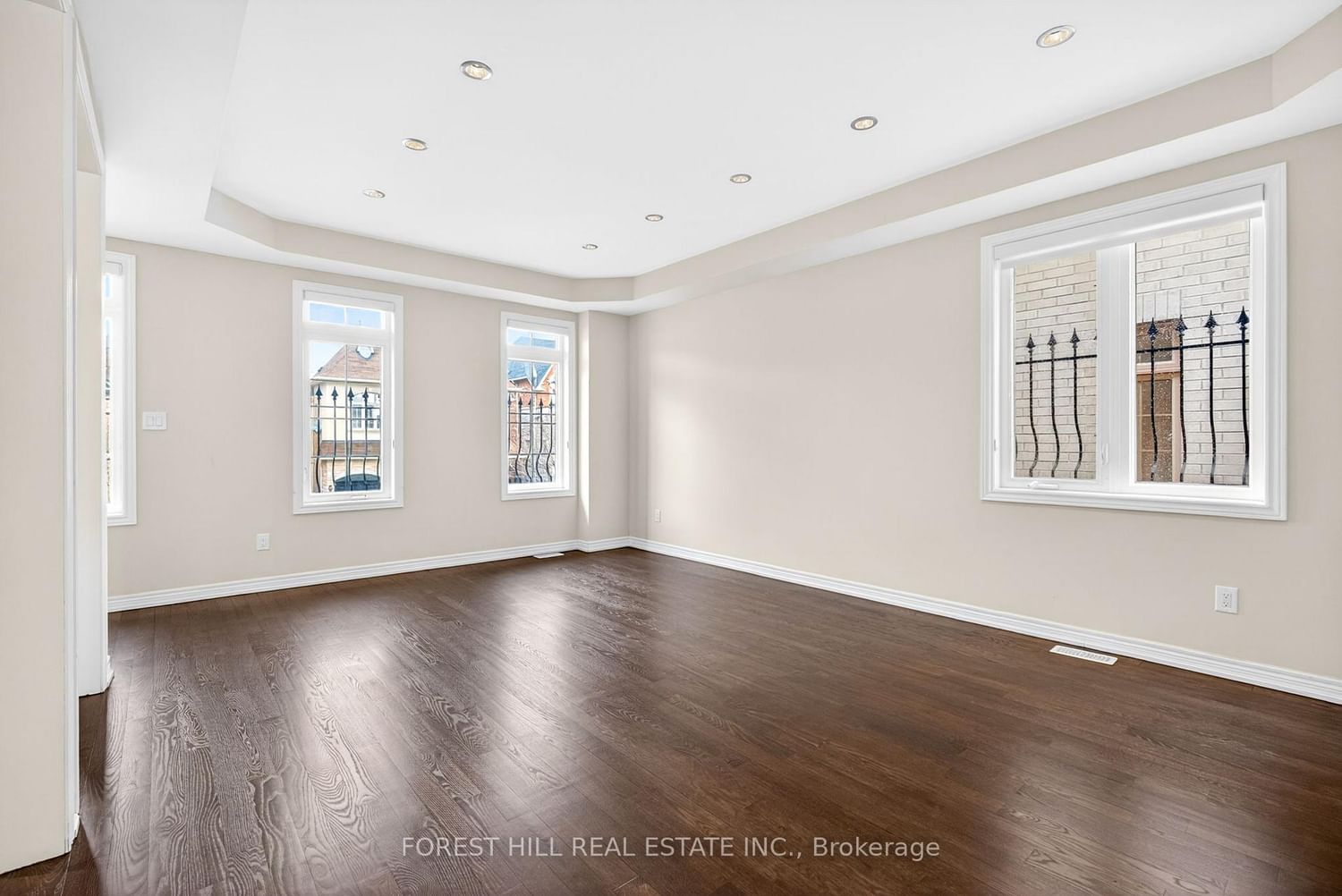 Detached House for sale at 107 Rumsey Road, Vaughan, Ontario, L6A 4L8 - Patterson - MLS: N13005590