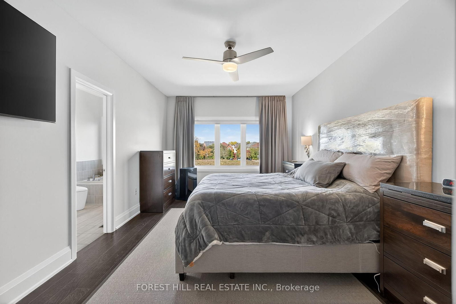 Detached House for sale at 107 Hesperus Road, Vaughan, Ontario, L4J 0G9 - Patterson - MLS: N13005602