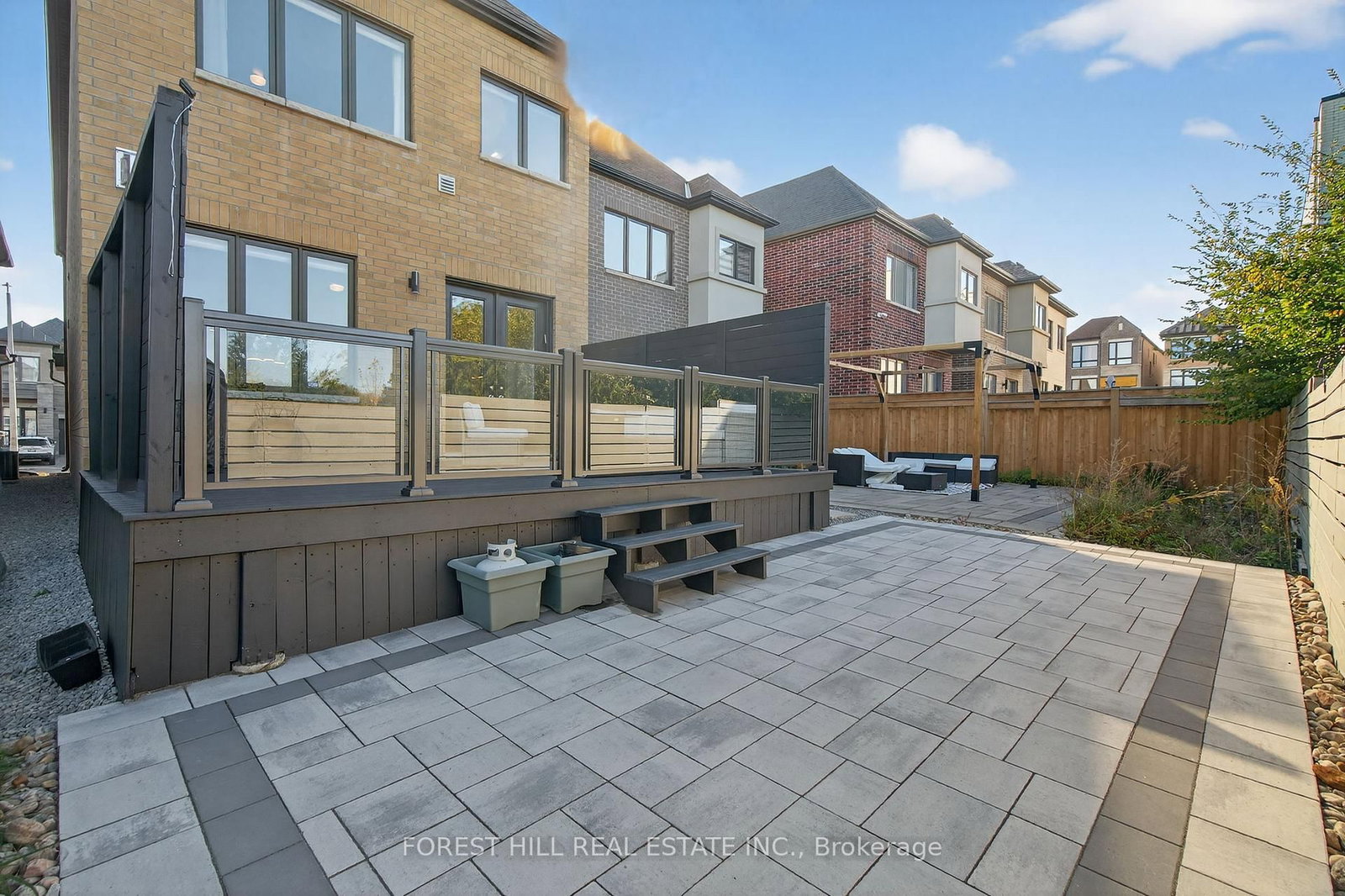 Detached House for sale at 107 Hesperus Road, Vaughan, Ontario, L4J 0G9 - Patterson - MLS: N13005602