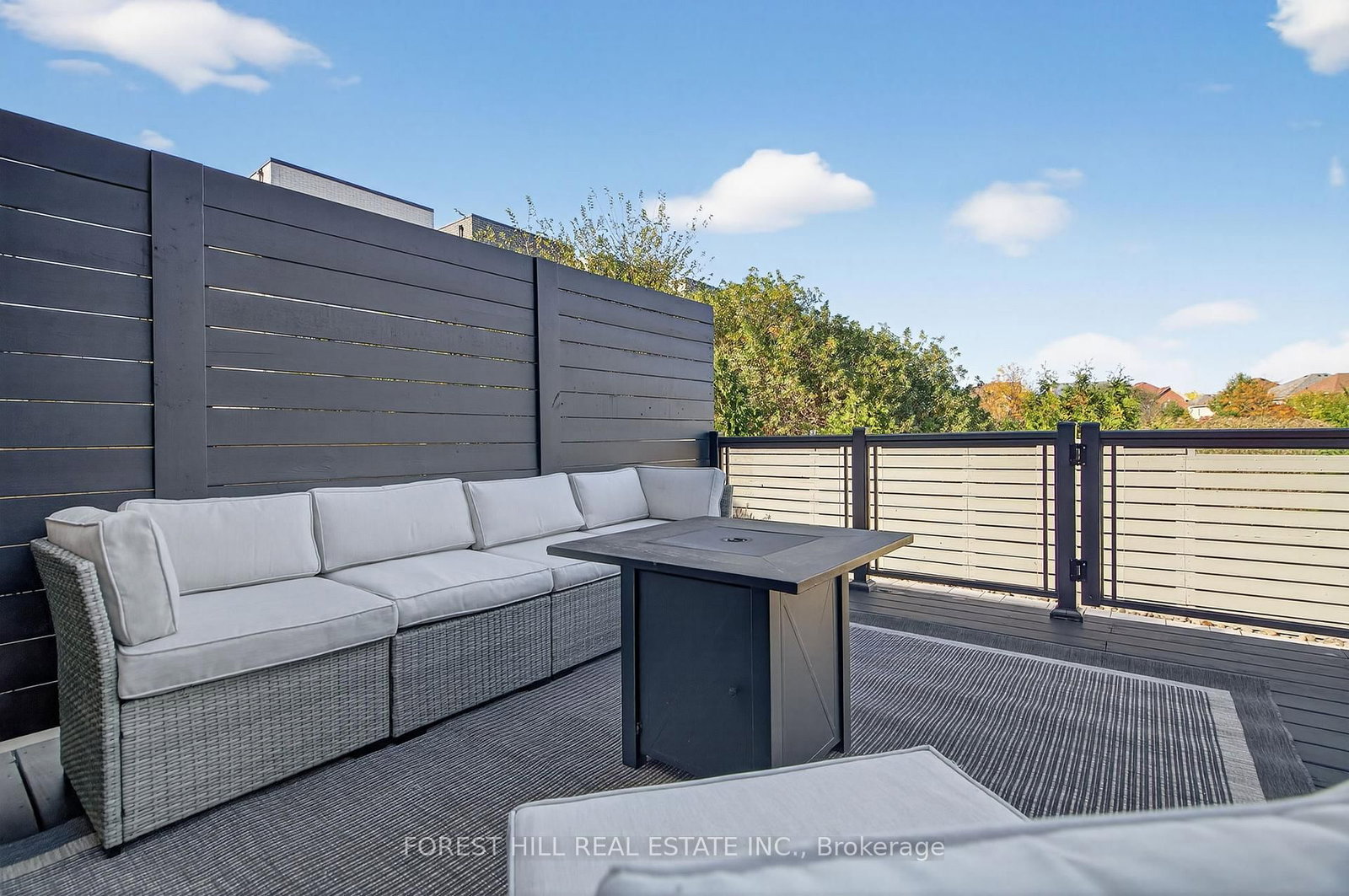 Detached House for sale at 107 Hesperus Road, Vaughan, Ontario, L4J 0G9 - Patterson - MLS: N13005602