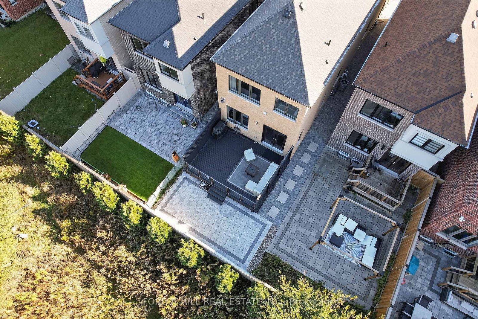 Detached House for sale at 107 Hesperus Road, Vaughan, Ontario, L4J 0G9 - Patterson - MLS: N13005602