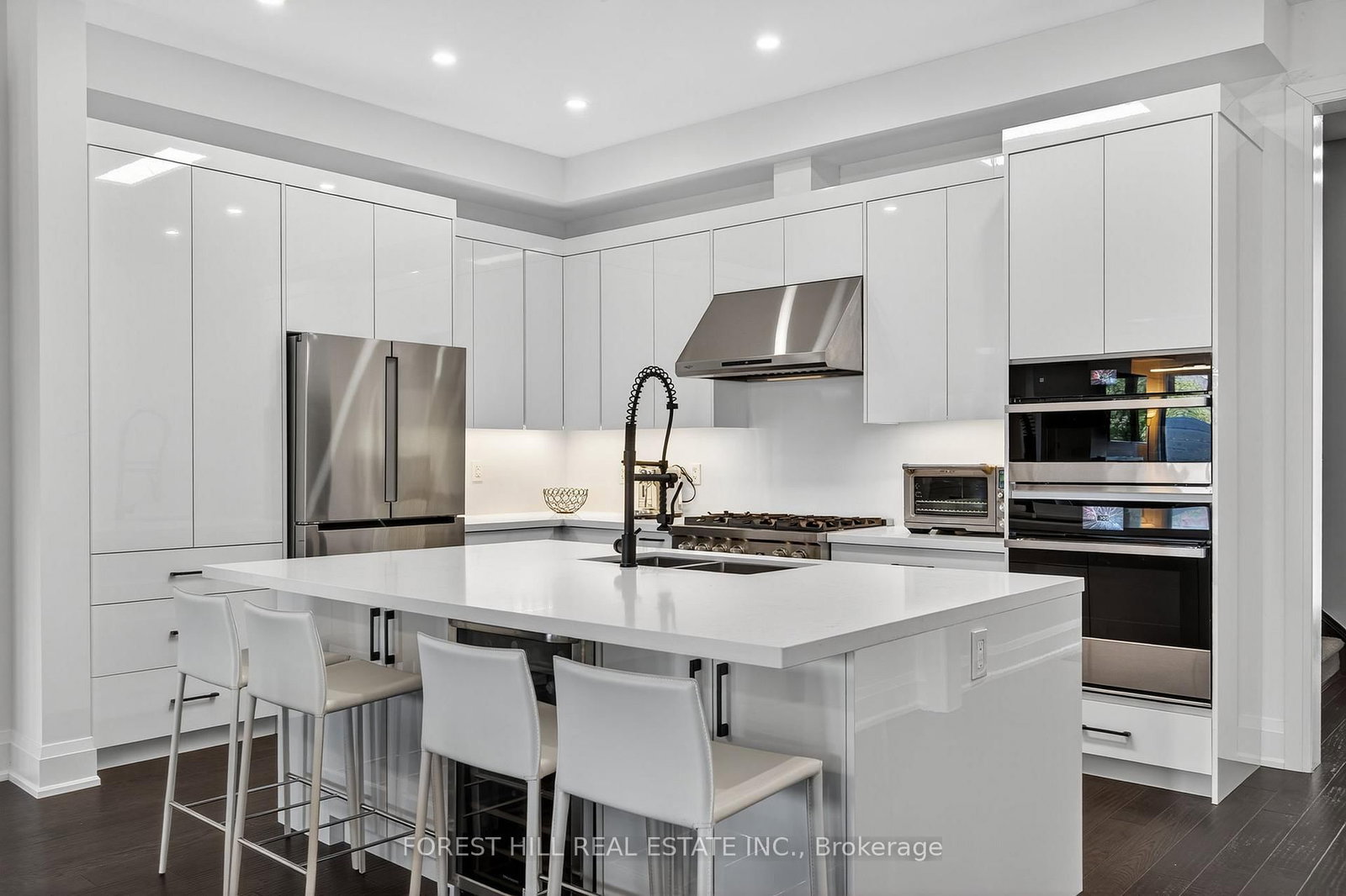 Detached House for sale at 107 Hesperus Road, Vaughan, Ontario, L4J 0G9 - Patterson - MLS: N13005602