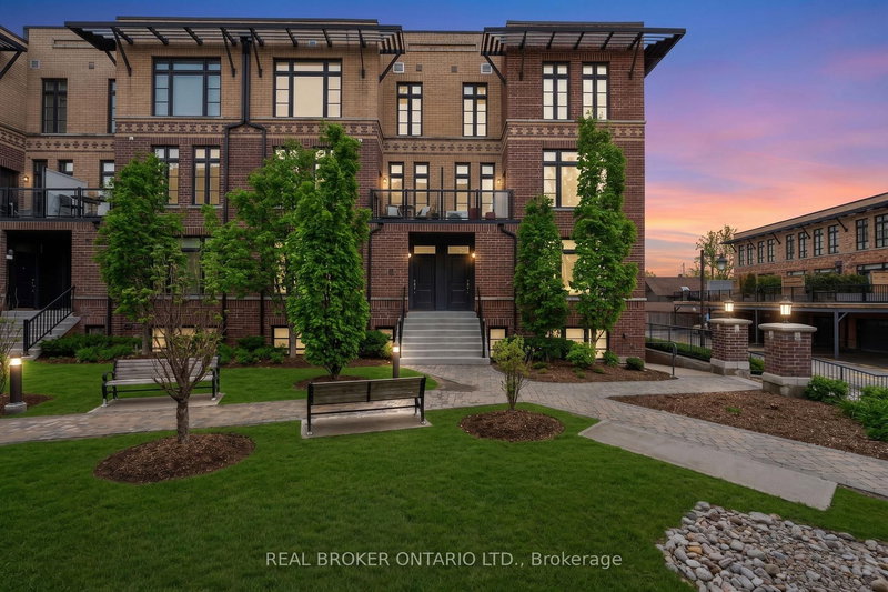 8167 Kipling Ave #43, Vaughan, Ontario