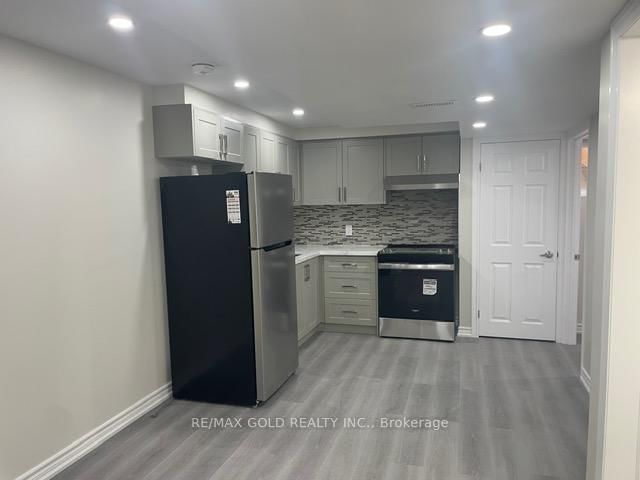 Bsmt - 48 Andress Way