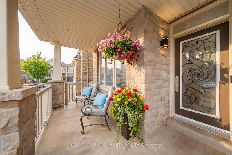 213 Shirrick Dr, Richmond Hill, L4E 4Y4 | Image 3