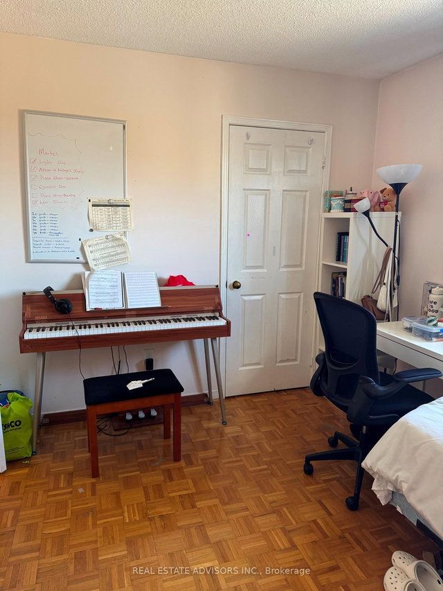 103 Belmont Crescent