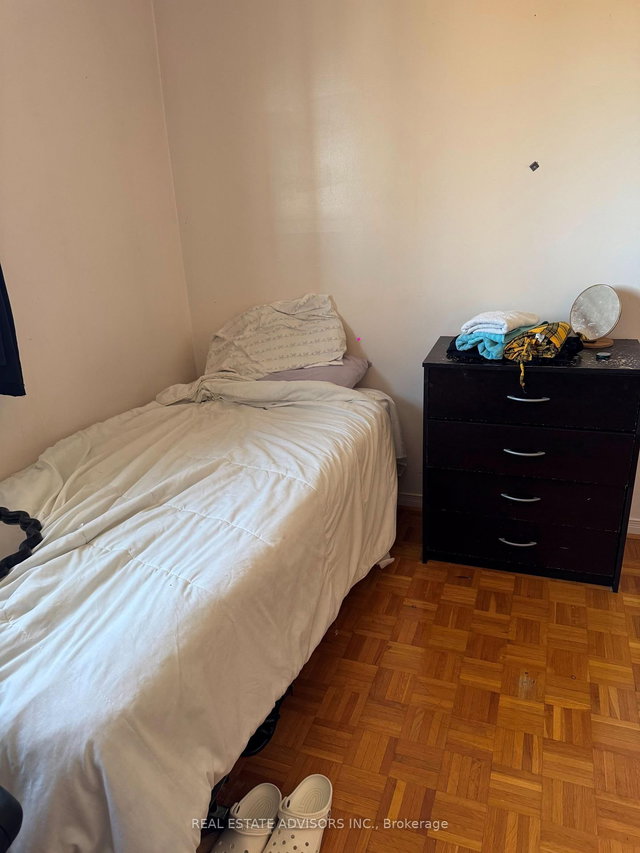 103 Belmont Crescent