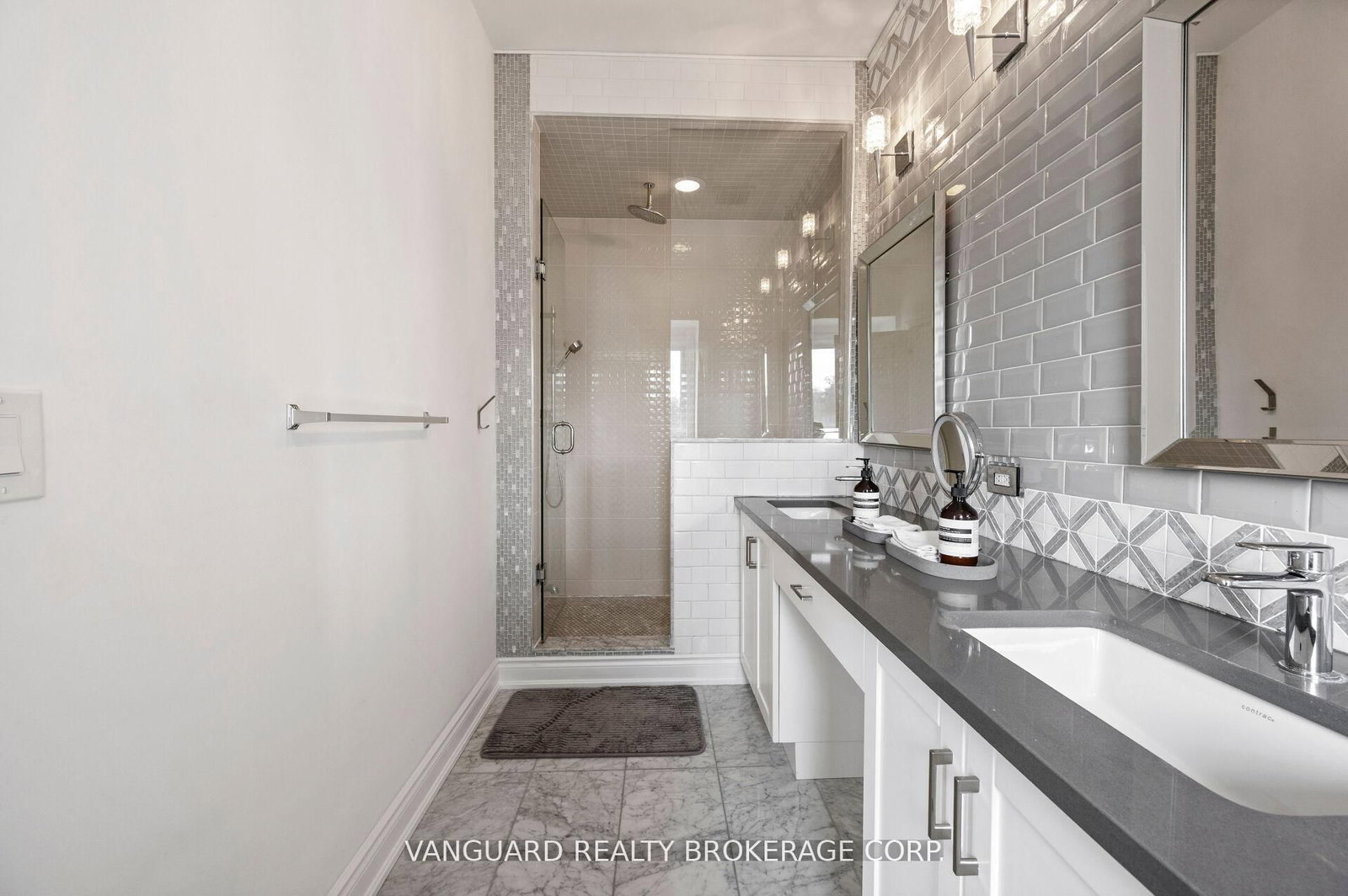 8331 Islington Avenue - Photo 34