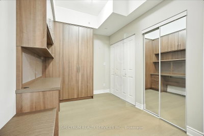 86 Woodbridge Avenue • #411 • Vaughan, ON photo 6