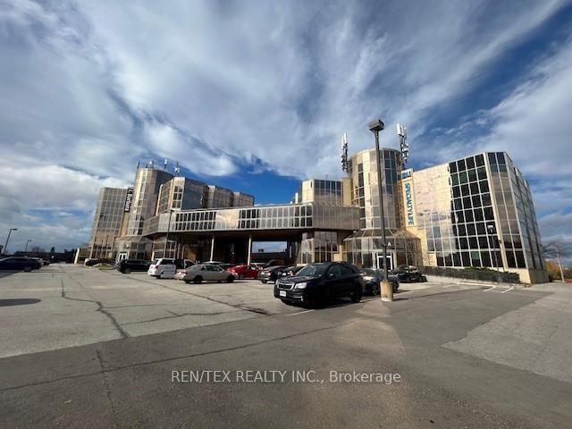 101 - 8000 Jane St, Vaughan, L4K 5B8 | Image 3