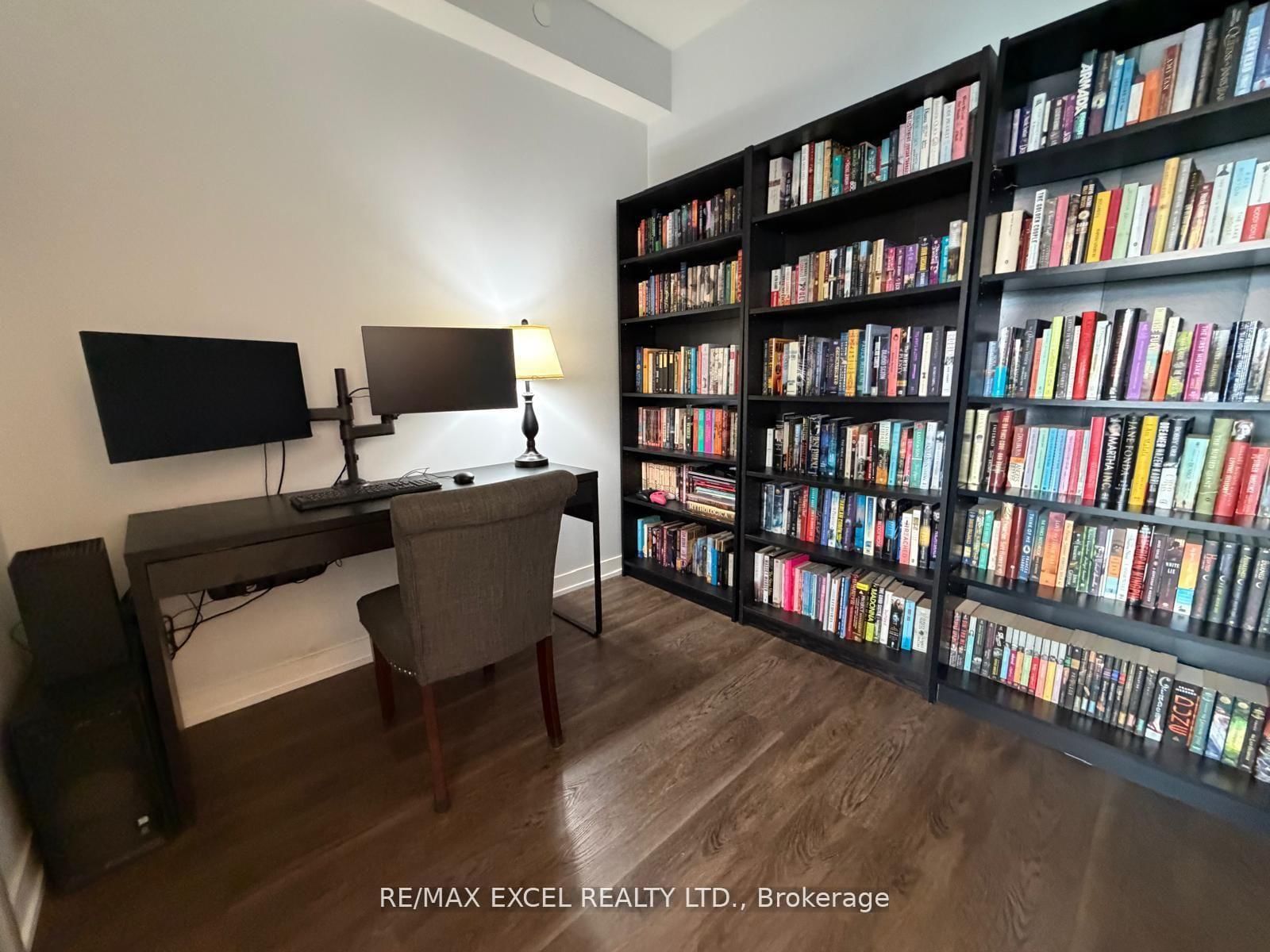 6 David Eyer Road E, Unit 407 - Photo 14