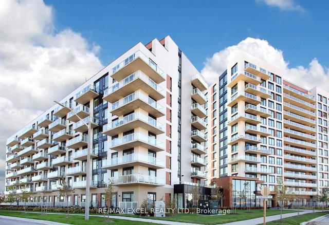 407 - 6 David Eyer Road E
